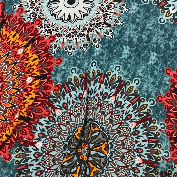 Boho Dress NWOT Mandala Print Sleeveless Soft Stretchy Pit to Pit 18โ Size M - Picture 9 of 9